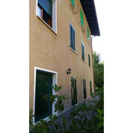  Persiane in alluminio colore Ral 6005 installate da un cliente privato