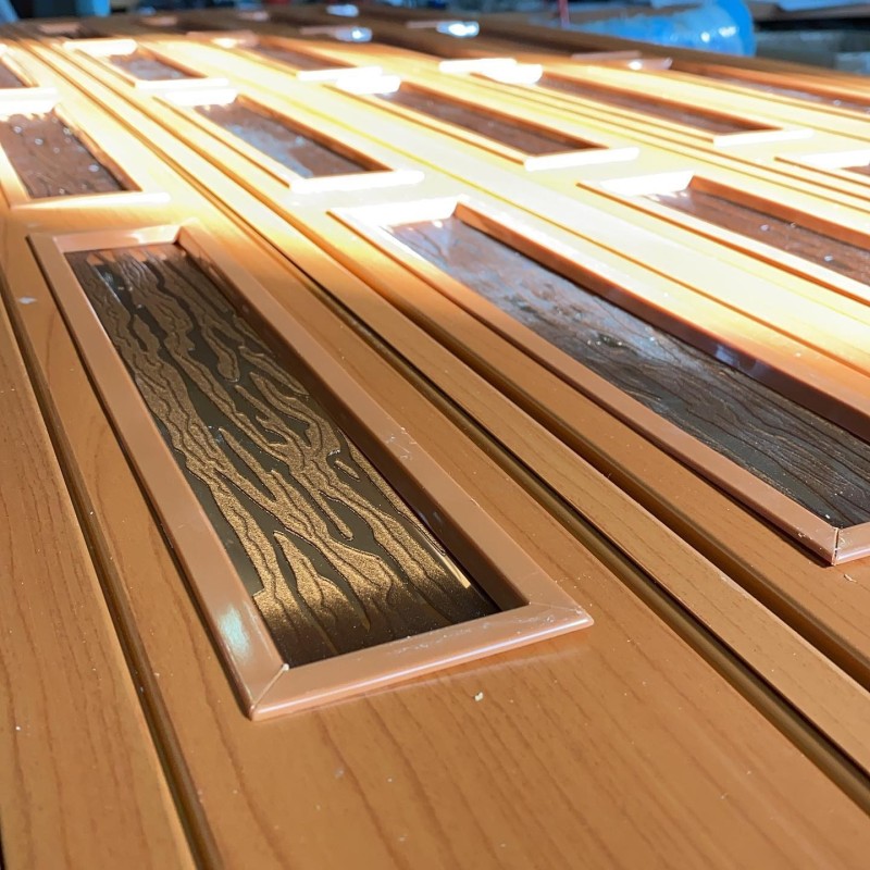 ciliegio chiaro con vetri niagara (bronzato)