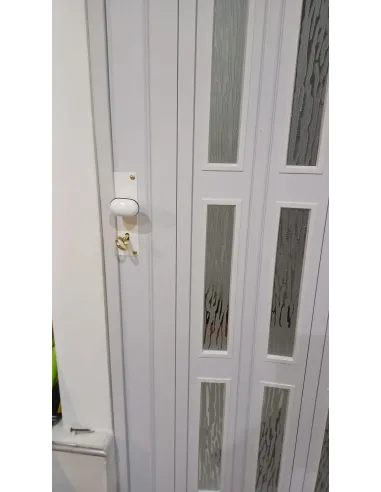 Porta a soffietto su misura con vetri - Porte a soffietto su misura