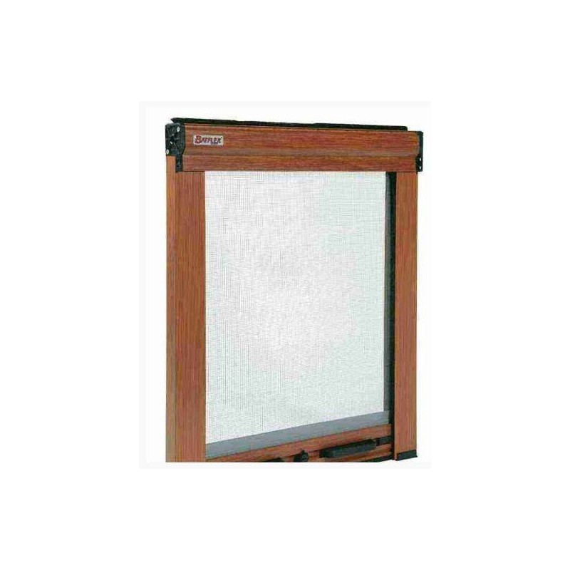 Particolare zanzariera a molla colore legno